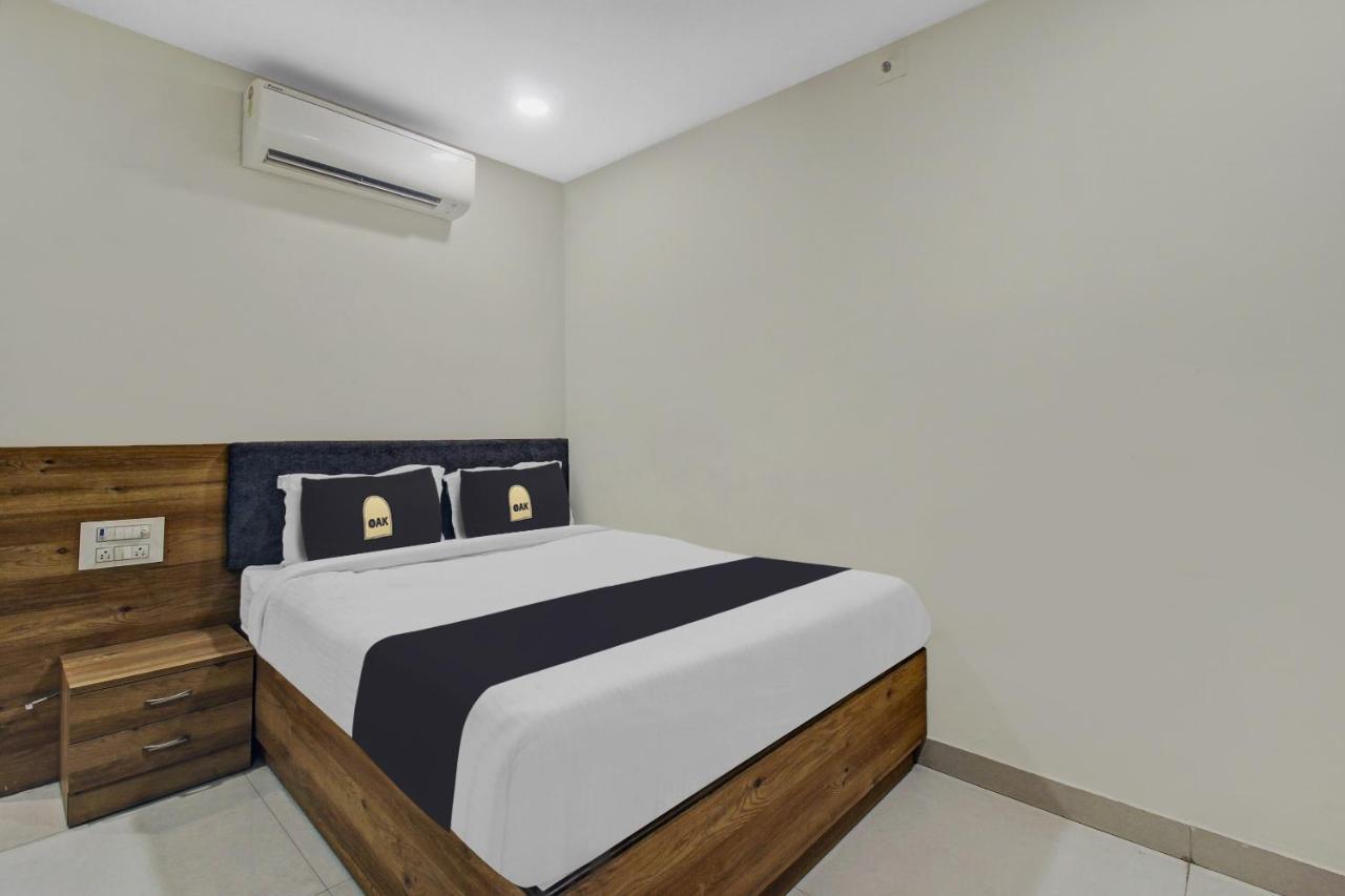 Collection O Hotel Swagath Pride Mancheral Exterior photo